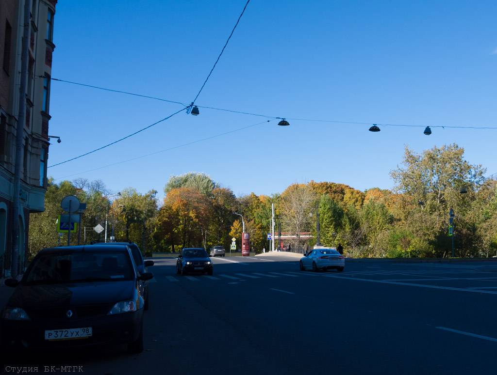 Фото: Линии В. О.