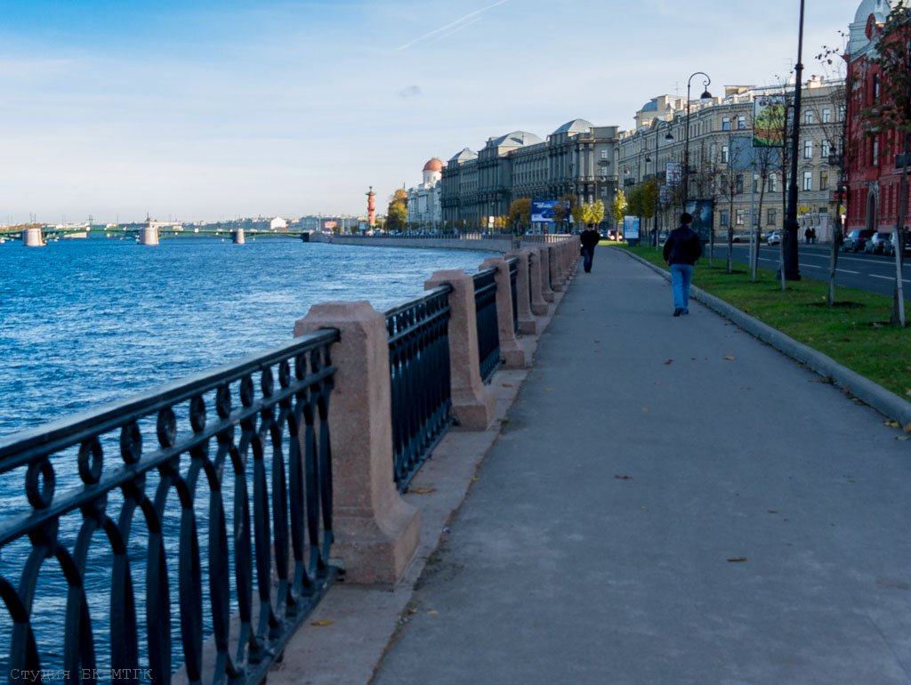 Фото: Средний проспект Васильевского острова