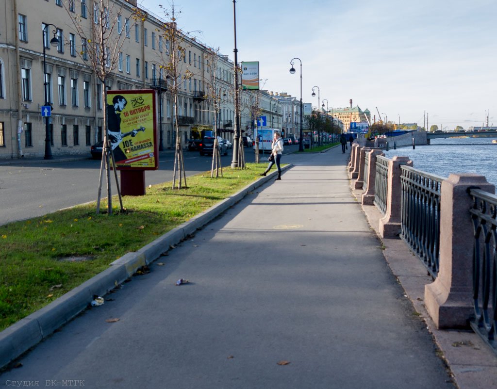 Фото: Средний проспект Васильевского острова