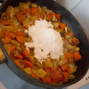 Постный суп из гороха, моркови и лука и чеснока. СПРОСИ У БЫВАЛОГО